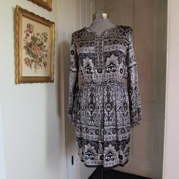 Calypso St. Barth Black and Gray Pattered Dress - Picture 1 of 10